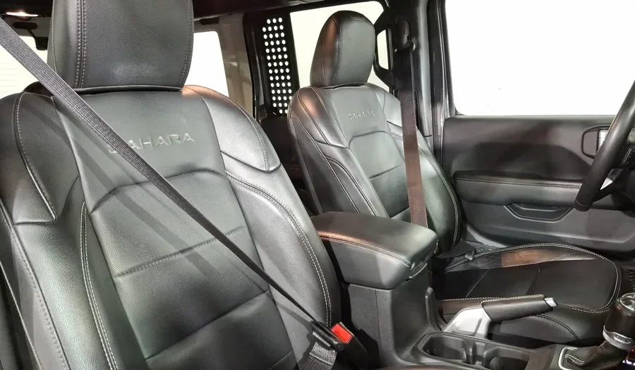 Foto 3 de Jeep Wrangler 2.0